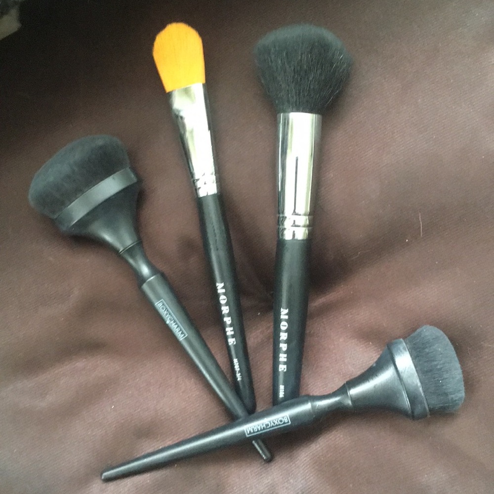 2 Morphe/2 BoxyCharm makeup brushes